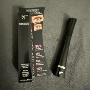 It! Superhero Mascara